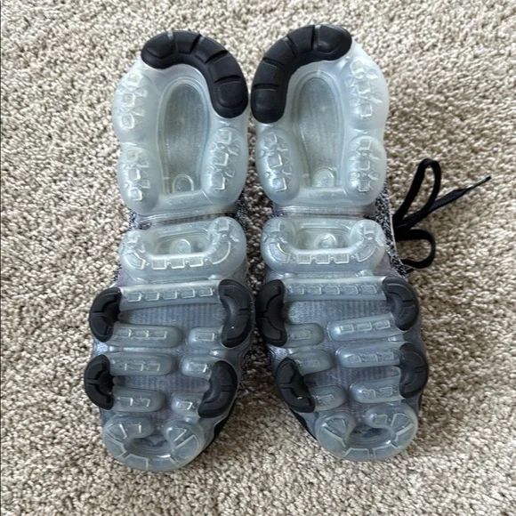 Nike Air Black and Gray Knit Sneakers